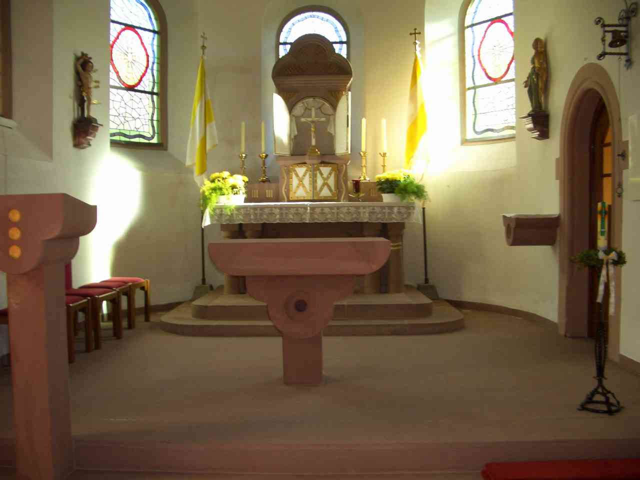 2011 06 16 c8837c38 Altarraum Kirche St Sebastian in Voelkersleier Copyright 